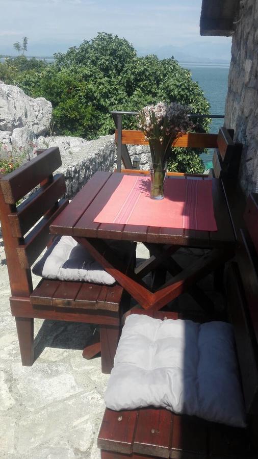 Holiday Home Radus Virpazar Eksteriør billede